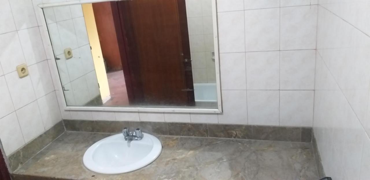 Intan Hotel Purwakarta Exterior photo